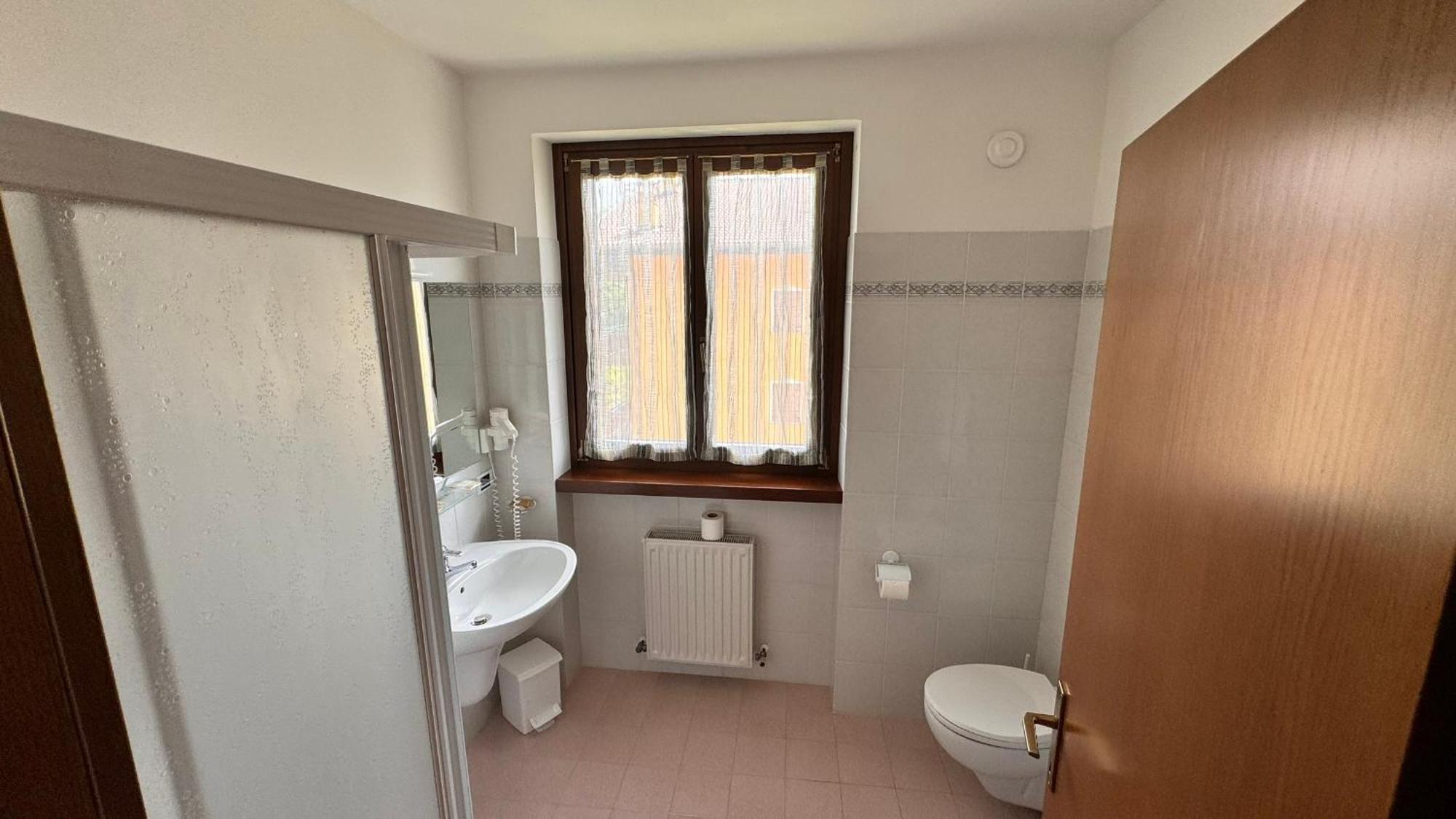 Albergo Stella Alpina Tenno Extérieur photo