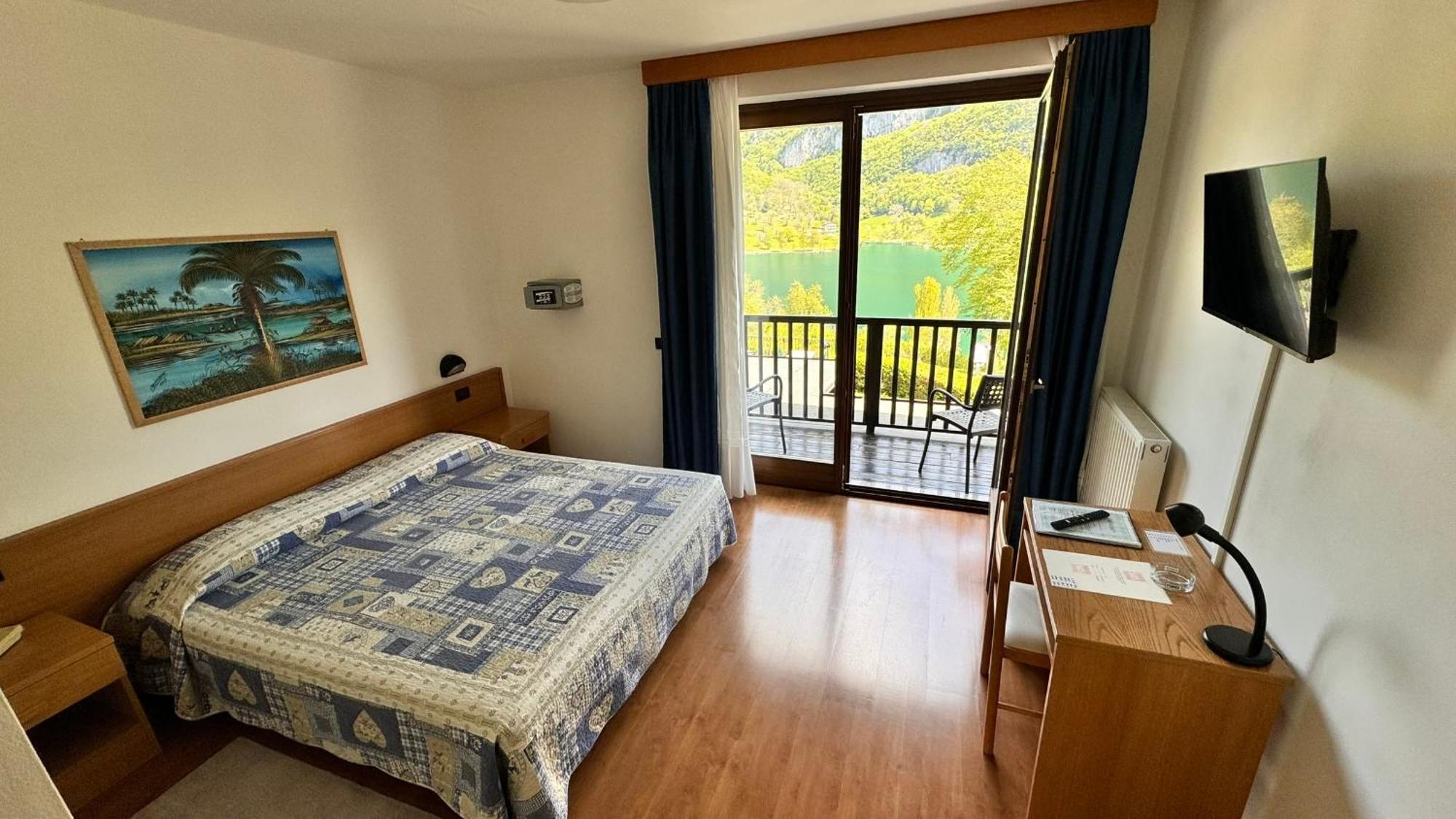 Albergo Stella Alpina Tenno Extérieur photo