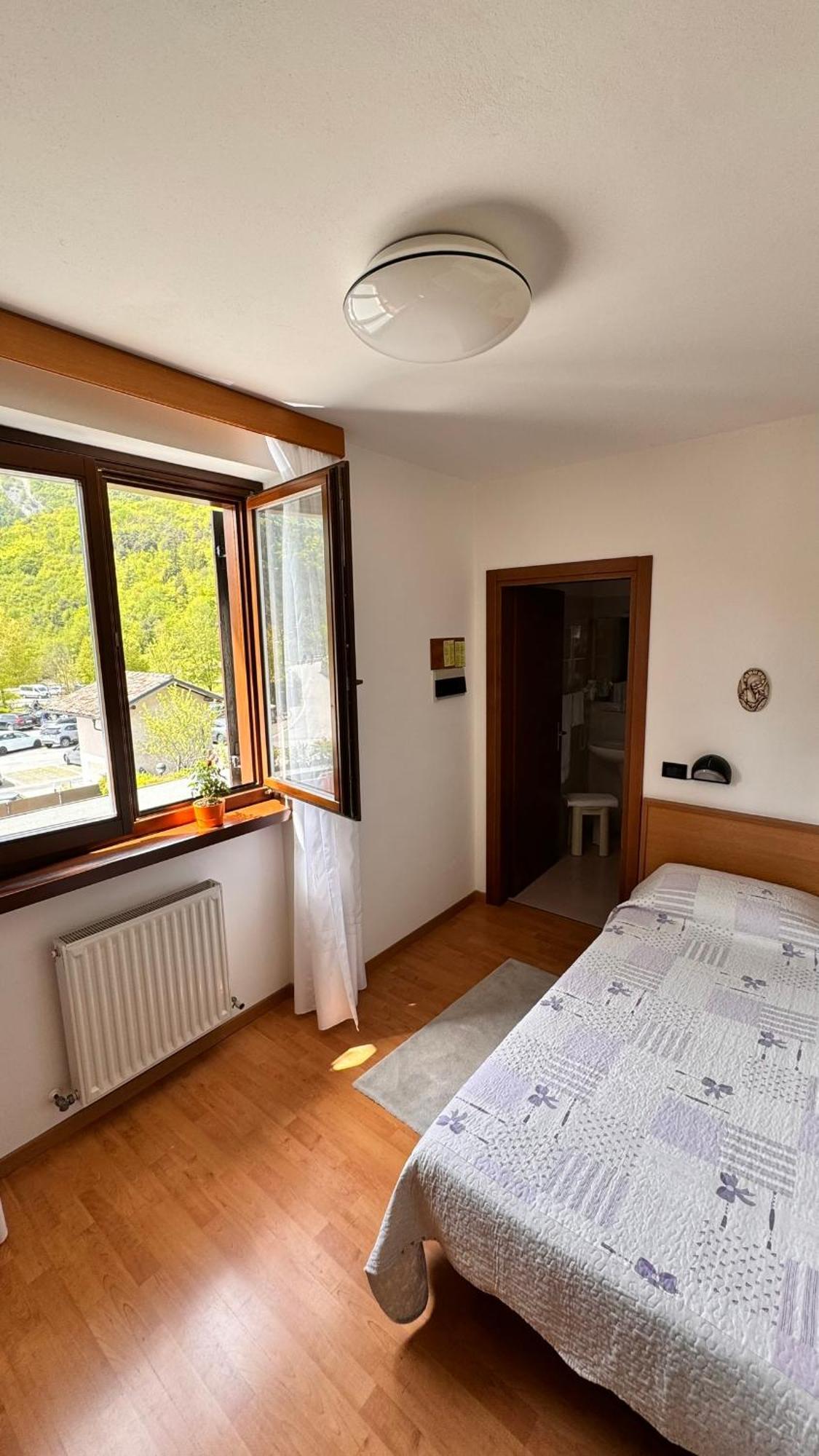 Albergo Stella Alpina Tenno Extérieur photo
